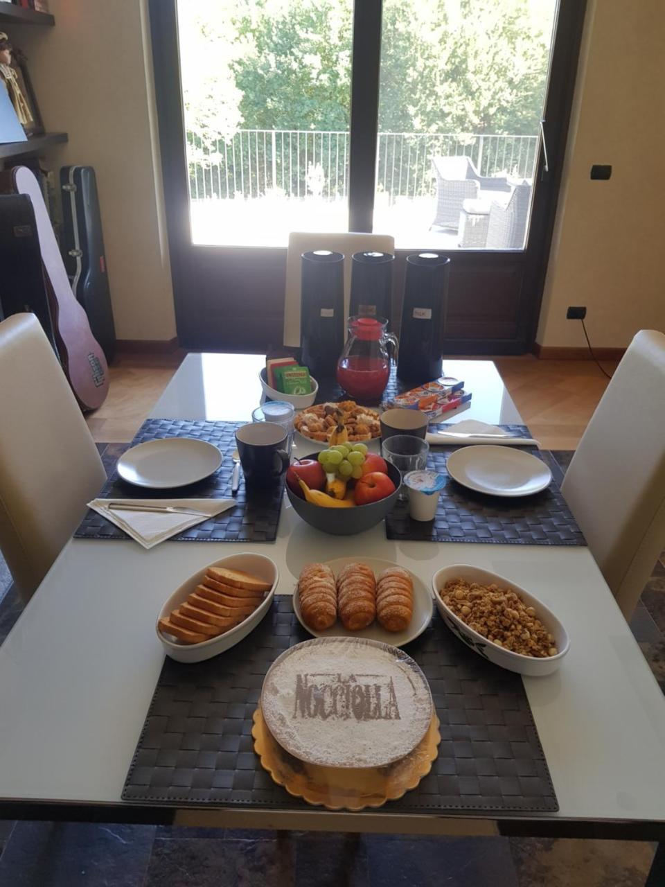 La Morona Bed and Breakfast Rocchetta Tanaro Exteriör bild